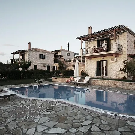 Villas Goudys וילה Tsoukaládhes